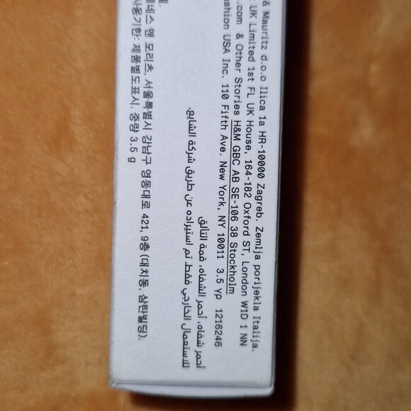 & other stories lipstick - Picture 2 of 5